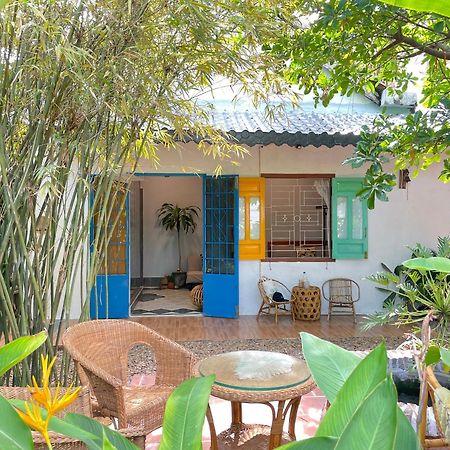 Yellow Farm Homestay Dong Tac Bagian luar foto