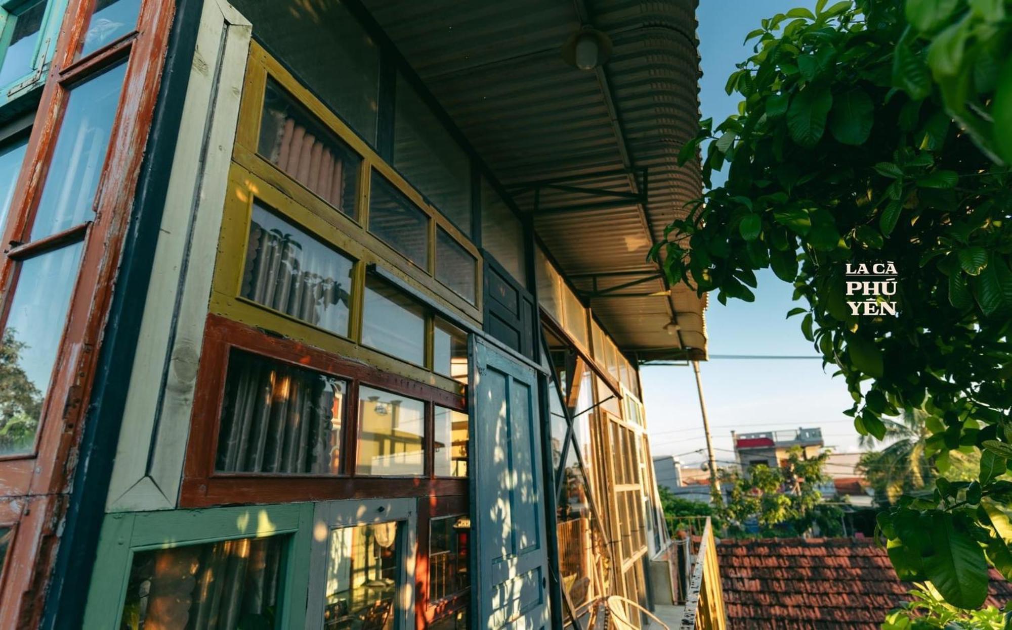 Yellow Farm Homestay Dong Tac Bagian luar foto