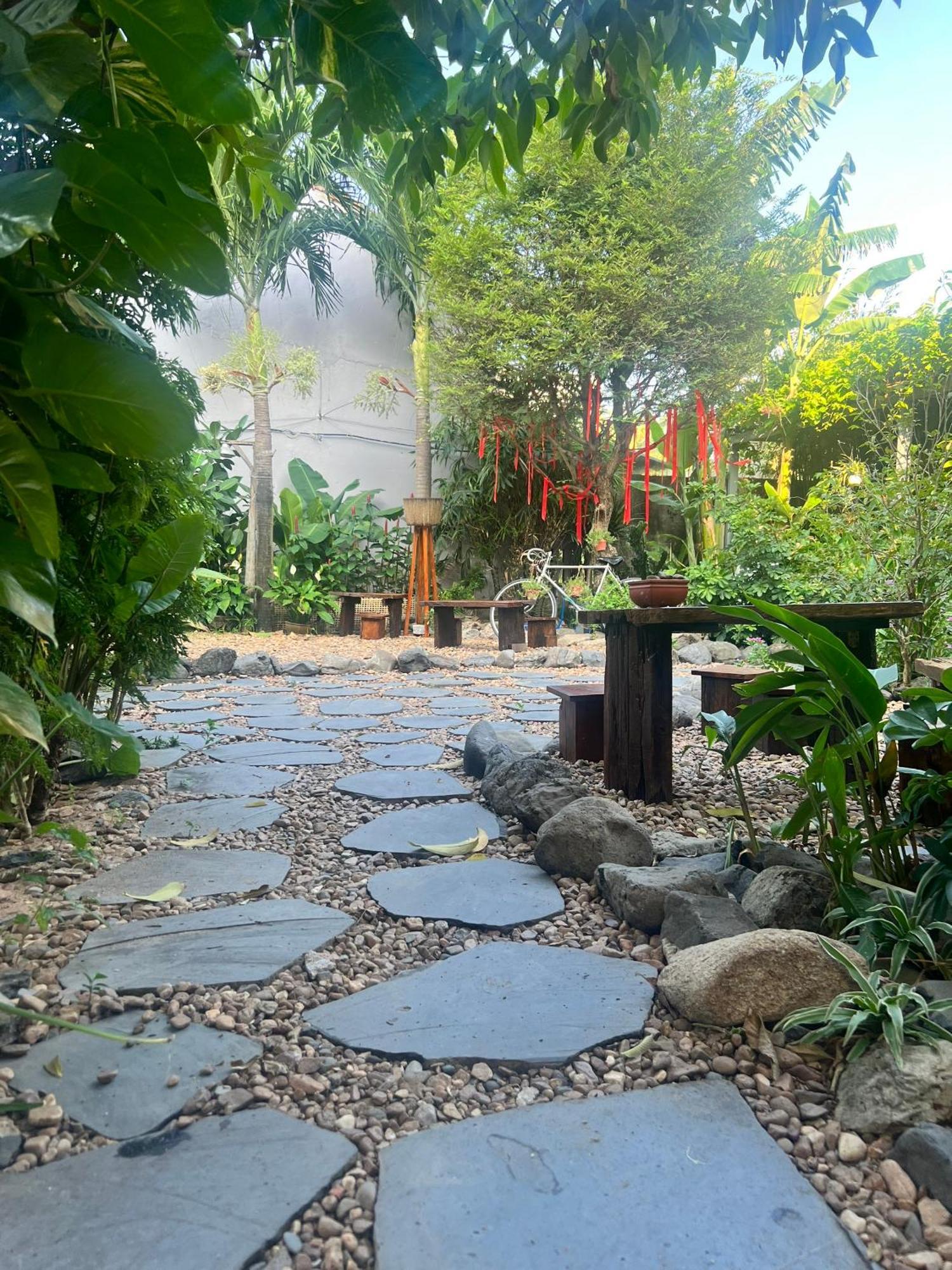 Yellow Farm Homestay Dong Tac Bagian luar foto