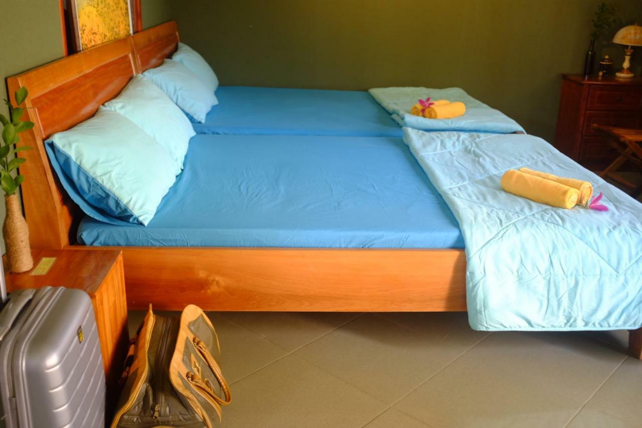 Yellow Farm Homestay Dong Tac Bagian luar foto